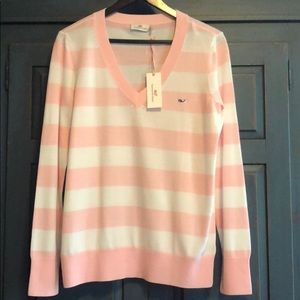 NWT Vineyard Vines V-Neck Cotton Sweater Size M